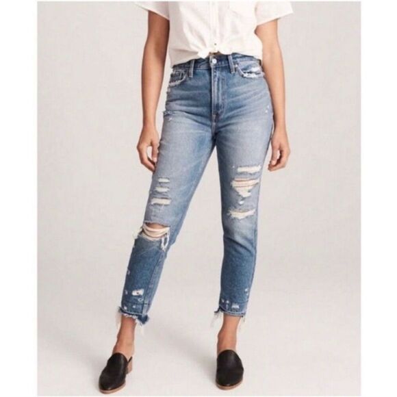 Abercrombie & Fitch Annie High Rise Distressed Boyfriend Jeans Size 30 - Picture 1 of 12